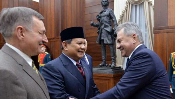 Prabowo Subianto Kontak Kemenhan Rusia, Punya Peranan Besar Selamatkan WNI dan Hentikan Perang?