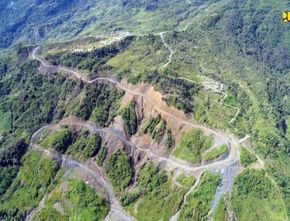 Jalan Trans Papua, Proyek Pembangunan Jalan Monumental di Masa Reformasi