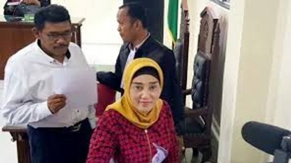 Berita Duka: Mantan Bupati Semarang Siti Ambar Fatonah Meninggal Dunia