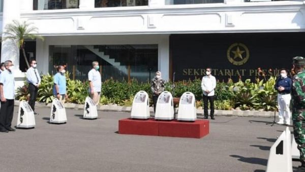 Istana Terima Ribuan Oksigen Konsentrator dari Yayasan Buddha Tzu Chi dan Pengusaha