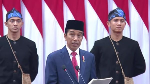 Presiden Jokowi Prediksi Pertumbuhan Ekonomi RI Naik 5,2 Persen di 2024