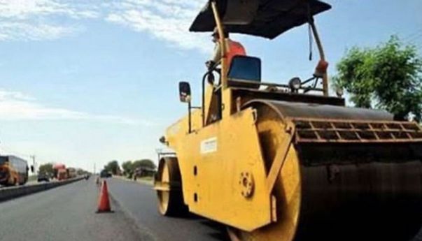 Ridwan Kamil Pastikan Bakal Perbaiki 71 Ruas Jalan di Jabar, Termasuk Garut