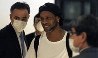 Tak Ingin di Penjara, Ronaldinho Ditahan di Hotel Eksklusif Paraguay