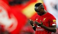 Digaji Miliaran Rupiah per Minggu, Striker Liverpool Sadio Mane Sudi Bersihkan Toilet Masjid