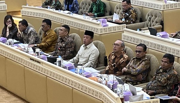 Buntut Pagar Laut, Menteri Nusron Pecat 6 Pegawai Kementerian ATR/BPN dan 2 Disanksi Berat