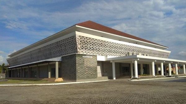 Bertaraf Internasional, Menilik Proyek Pembangunan  Taman Budaya Bantul